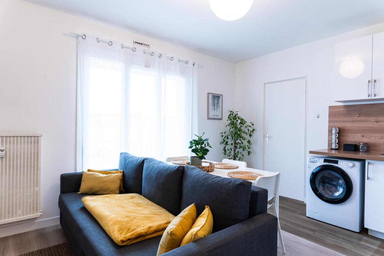 Апартаменти Le Coquet - Balcon - Proche Gare - Parking Бург-ан-Бресс Екстер'єр фото